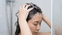 毎日髪を洗うのは体に悪いのでしょうか？専門家の見解はこちら